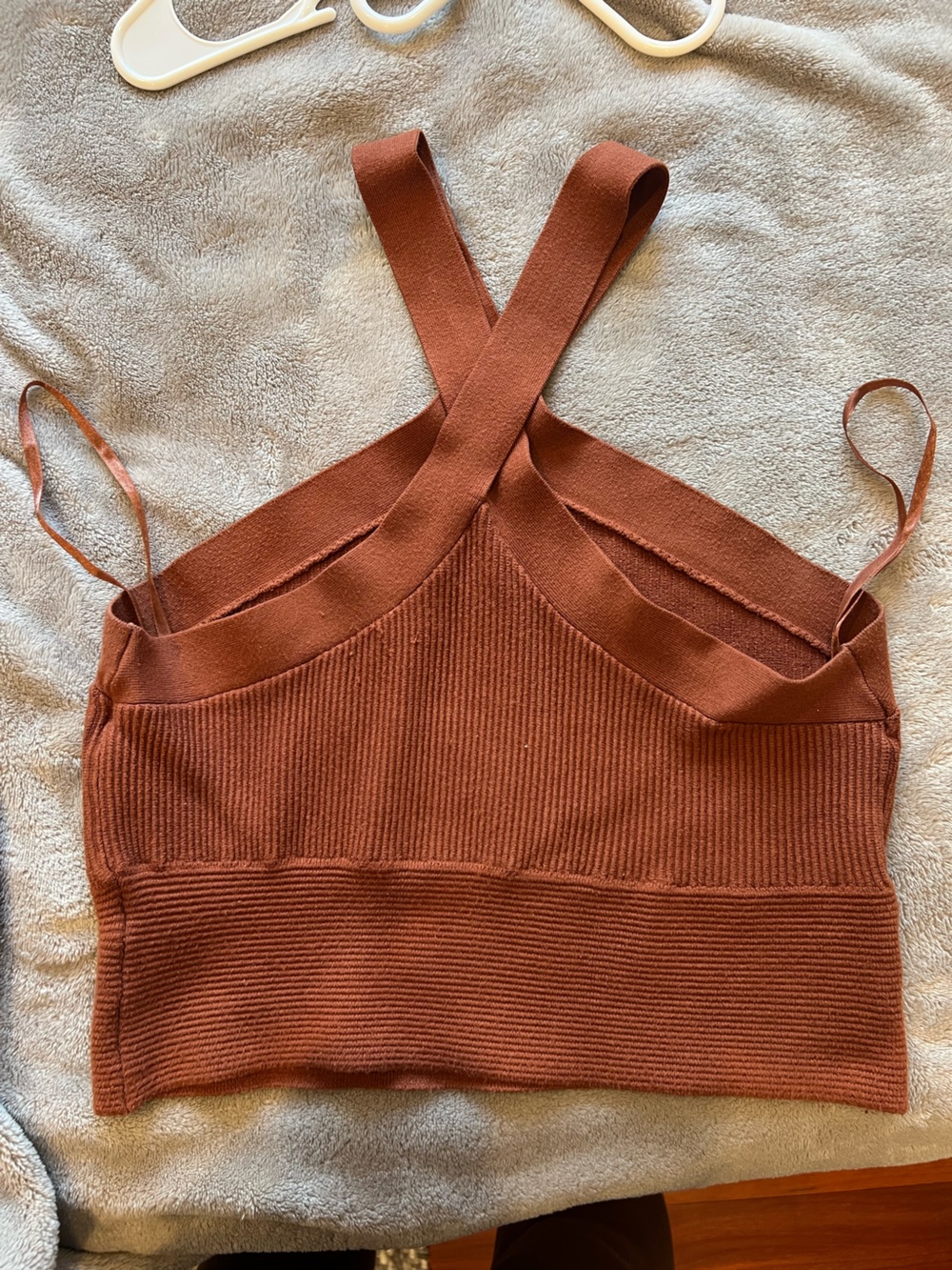 Abercrombie & Fitch Rust Brown Knit Cropped Tank - Picture 2 of 3